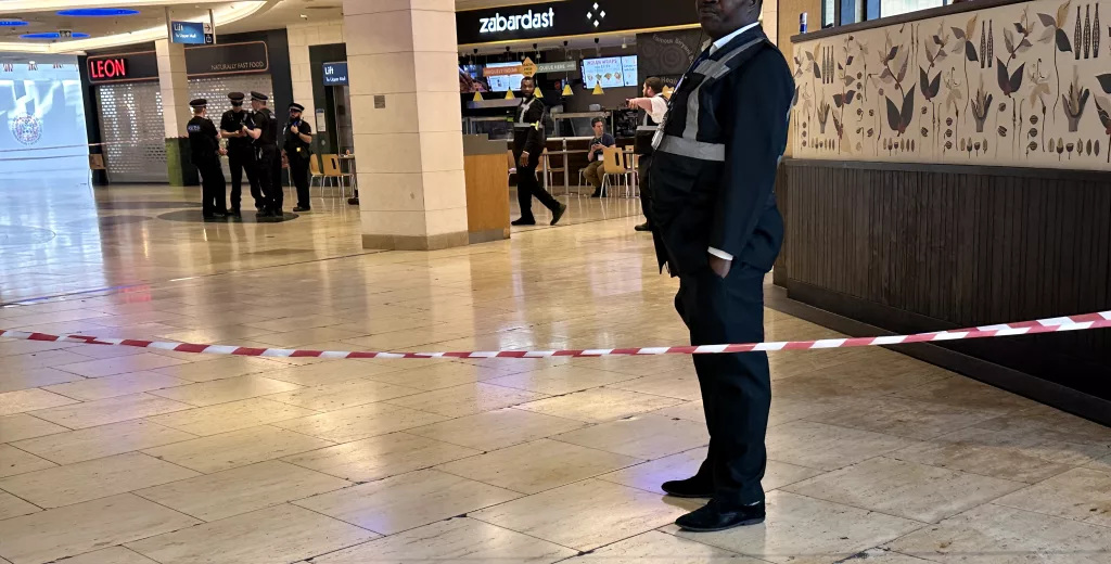 Emergency services called to Bluewater Shopping Centre in Dartford after pepper spray is released